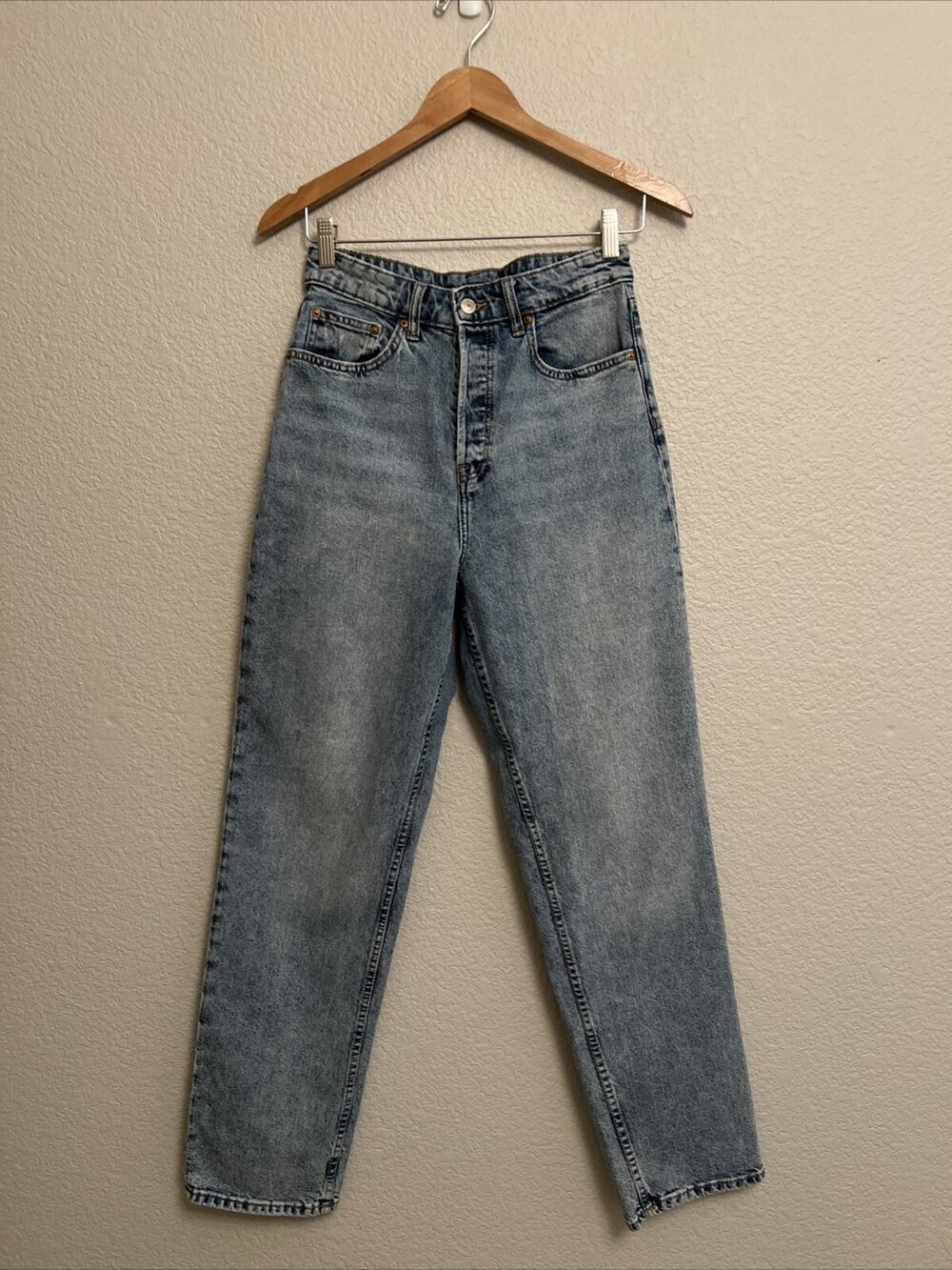 H&M Divided High Waisted Jeans Button Fly 90s Y2k Coastal Grunge Sz 6 28 x 31